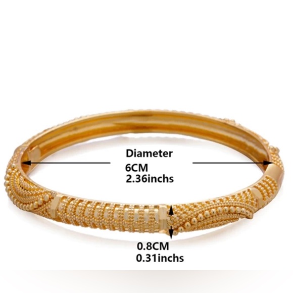 Women Fashion Dubai Gold Plated Bracelet - Picture 5 of 5
